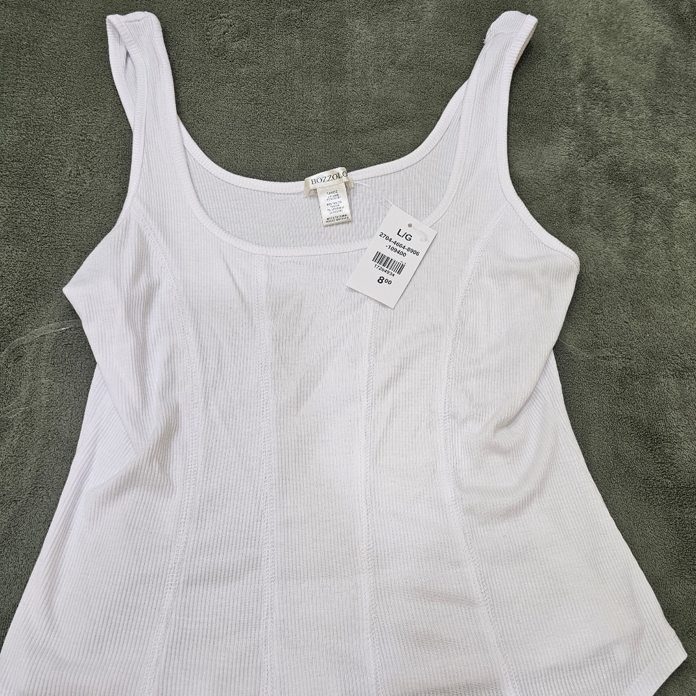 White top 4 vertical lines. Cute with black jeans. Large